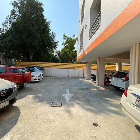 V At Bangsaen Otel Dış mekan fotoğraf